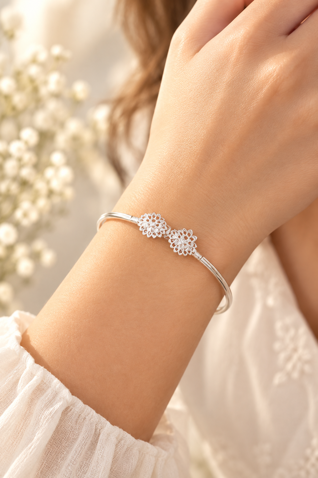 925 Italian silver girls bangle worn on wrist